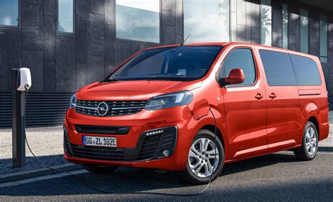 Opel Zafira .